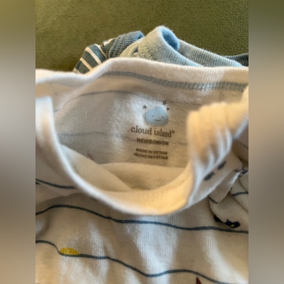 Cloud Island Onesie Bundle - Picture 3 of 3